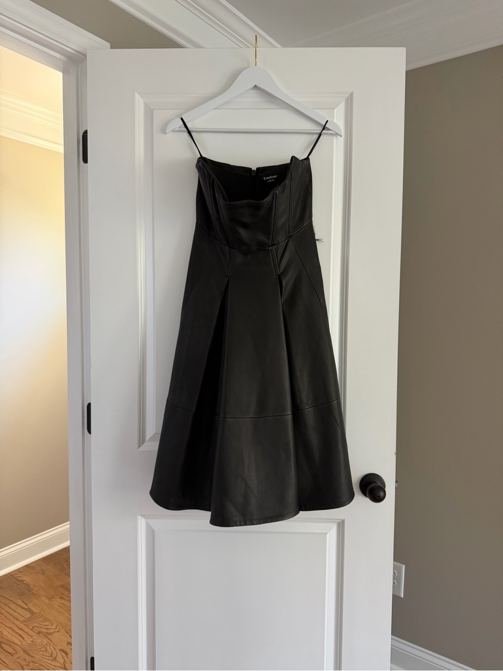 BCBGMAXAZRIA Black Genuine Leather Strapless ballet skirt